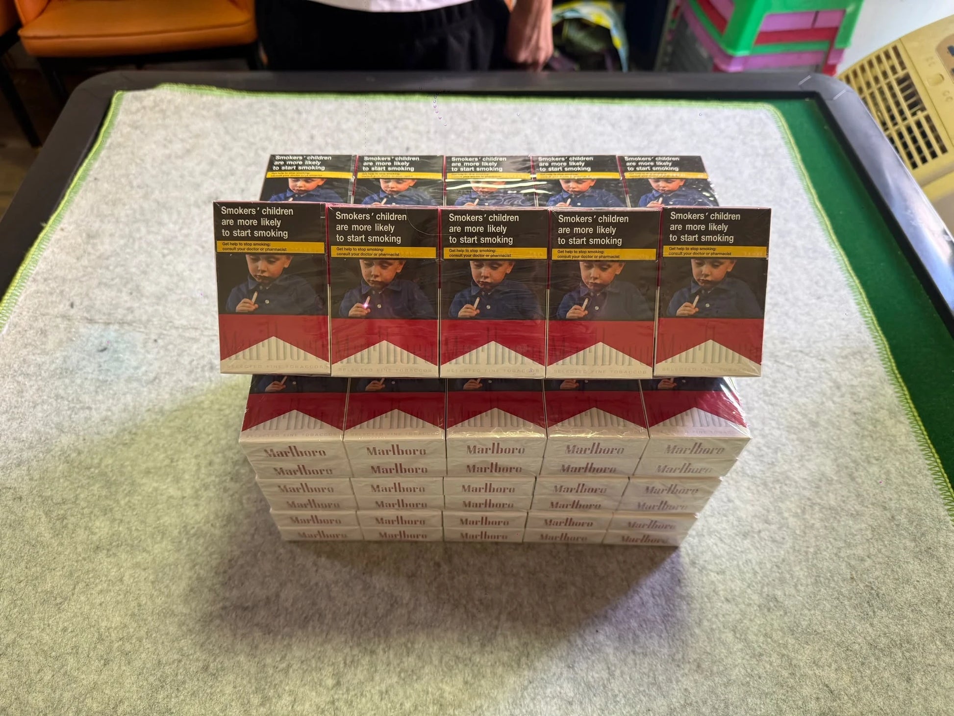 Marlboro Red Original Full Strength King Size Cigarettes